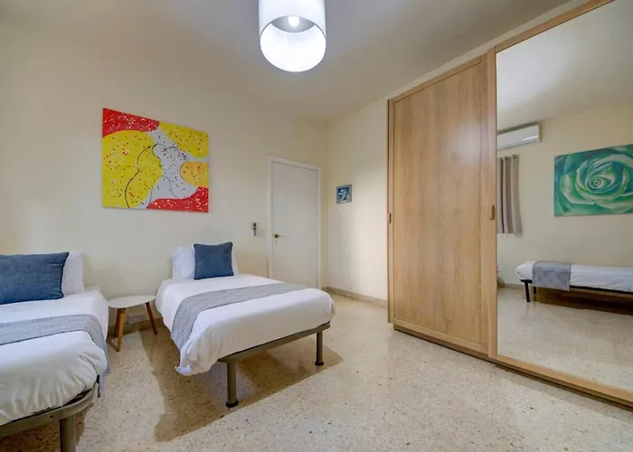 Amora Sky Line Views And Billiards By Haven And Keys Malta Villa Is-Swieqi