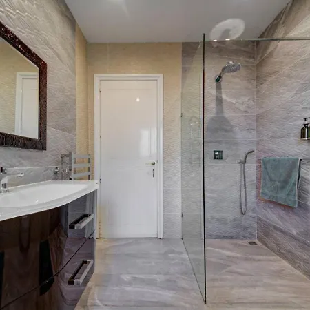 Amora By Haven And Keys Malta Villa Is-Swieqi