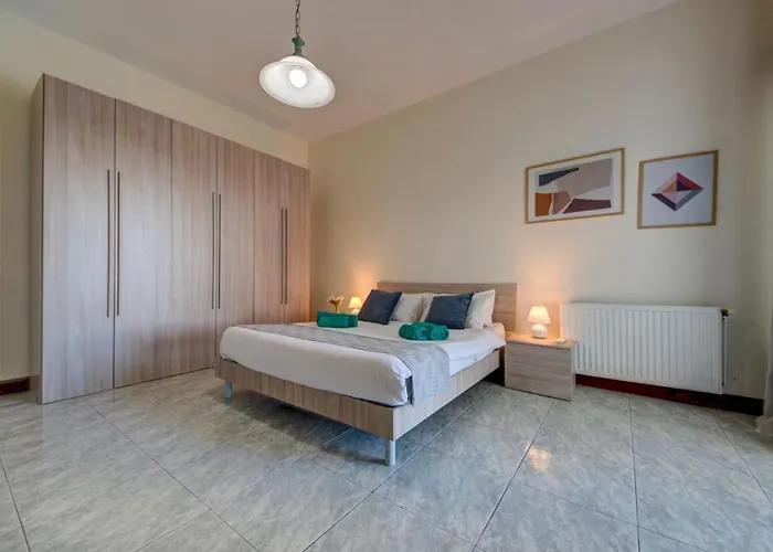 Vilă Amora Sky Line Views And Billiards By Haven And Keys Malta Is-Swieqi