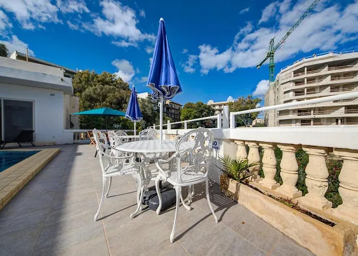 Vilă Amora Sky Line Views And Billiards By Haven And Keys Malta Is-Swieqi